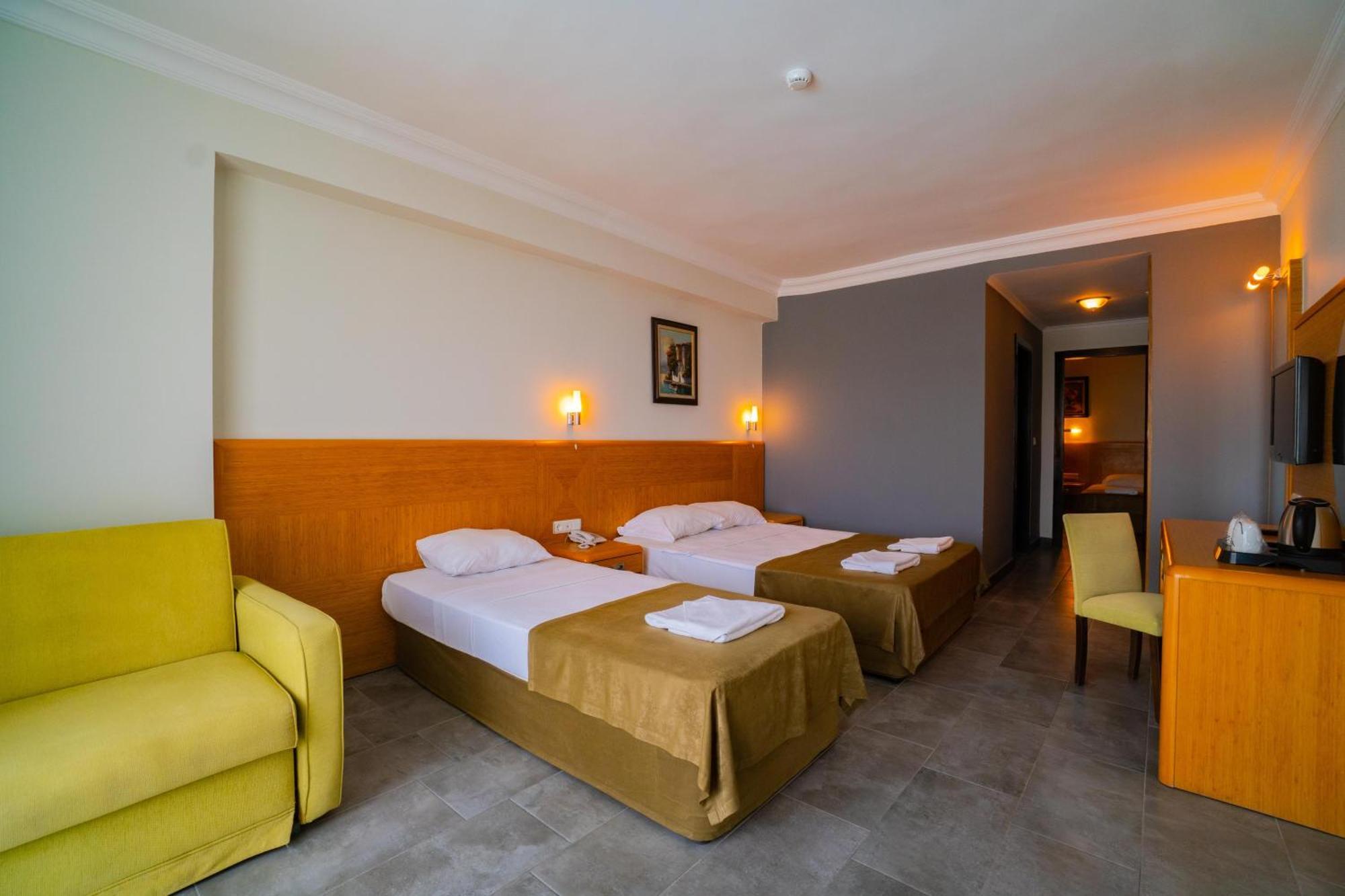 Senza Grand Santana Hotel ماهموتلار المظهر الخارجي الصورة