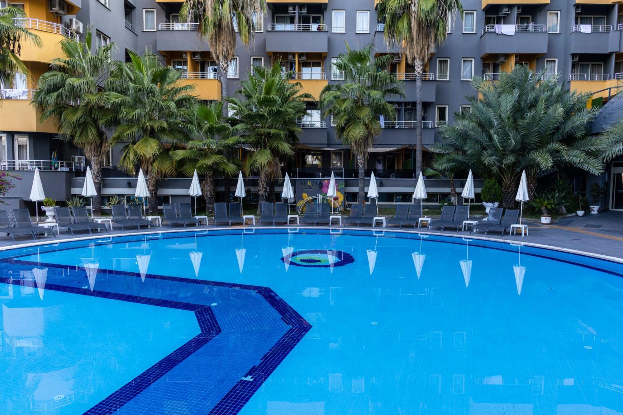 Senza Grand Santana Hotel ماهموتلار المظهر الخارجي الصورة