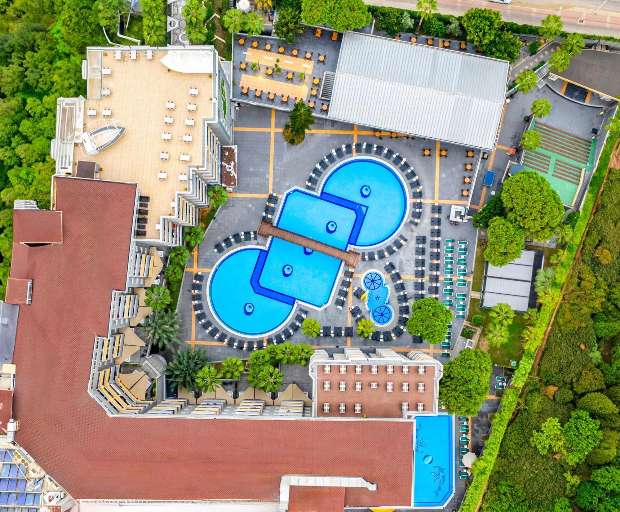 Senza Grand Santana Hotel ماهموتلار المظهر الخارجي الصورة